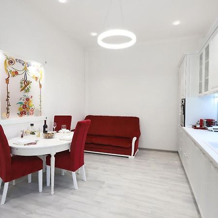 אורדאה Central Luxury Apartments מראה חיצוני תמונה