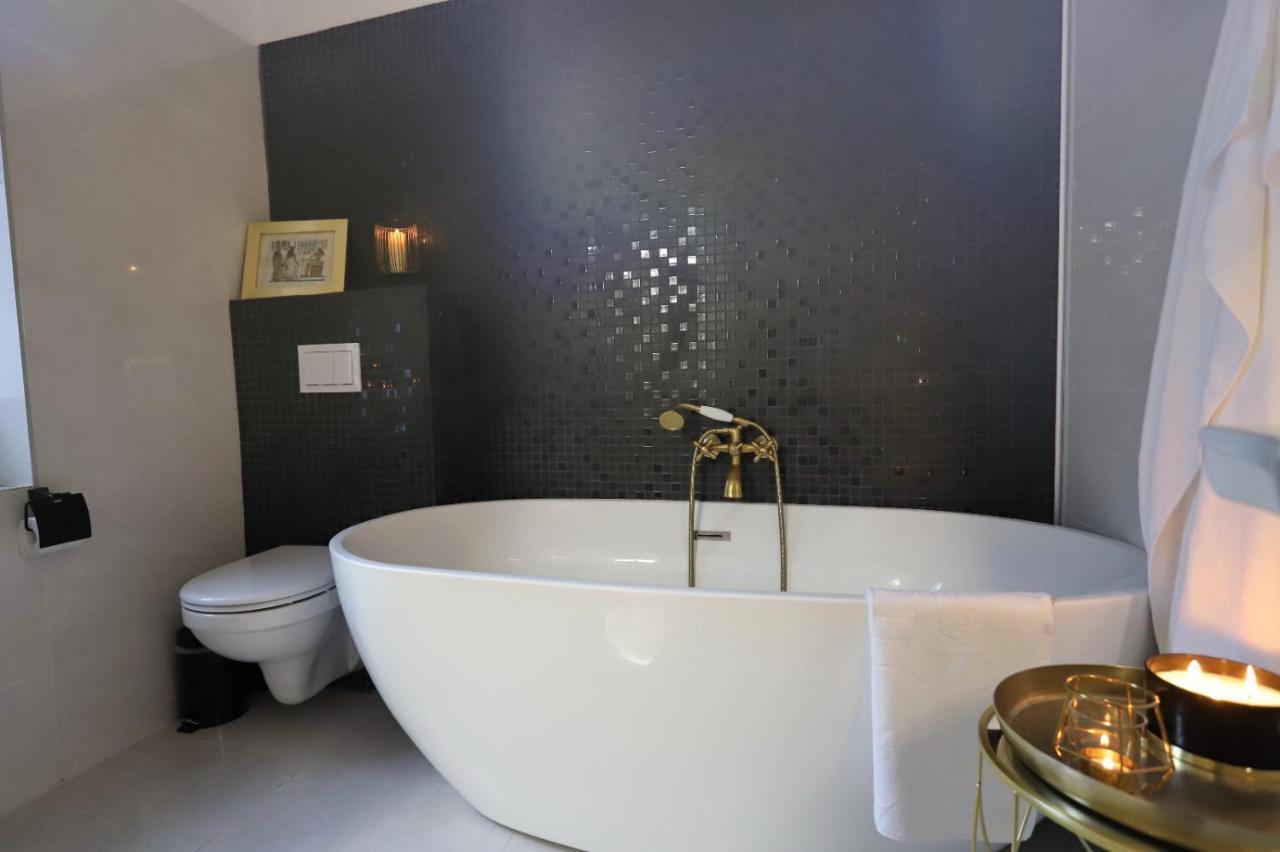 אורדאה Central Luxury Apartments מראה חיצוני תמונה